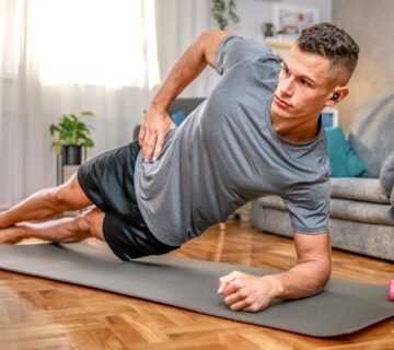 ۱۰ وسیله ورزشی پرکاربرد برای تمرین در خانه