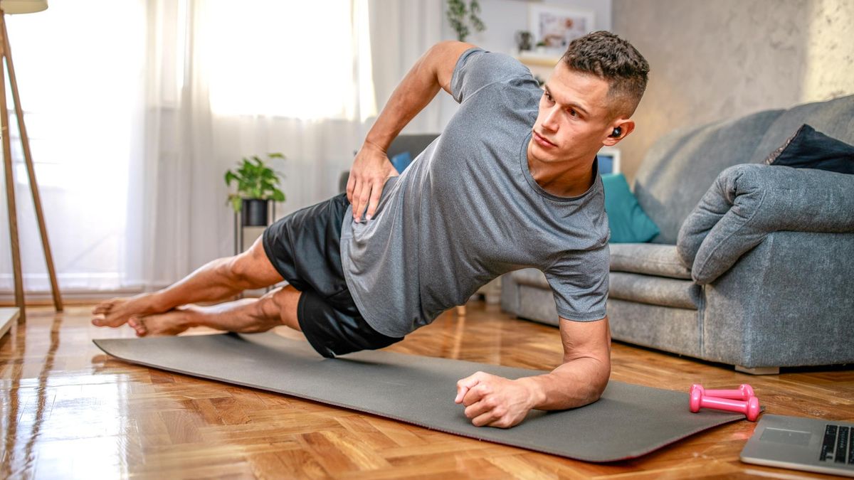 ۱۰ وسیله ورزشی پرکاربرد برای تمرین در خانه